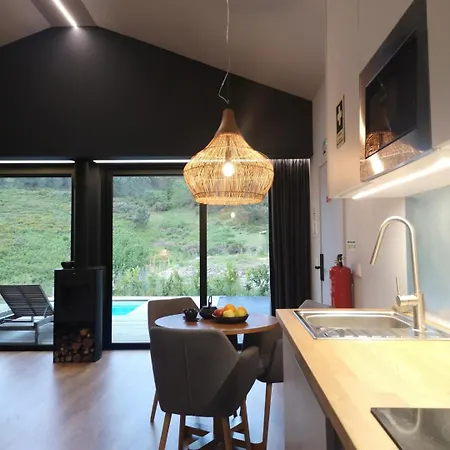 Em Xisto - Casas De Montanha - Casa T0 Góis