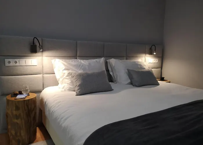 Em Xisto - Casas De Montanha - Casa T0 *