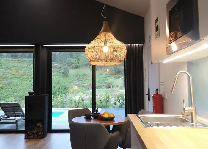 Em Xisto - Casas De Montanha - Casa T0 Góis